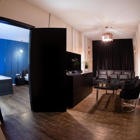 ريشون لتسيون Royal Hotel المظهر الخارجي الصورة